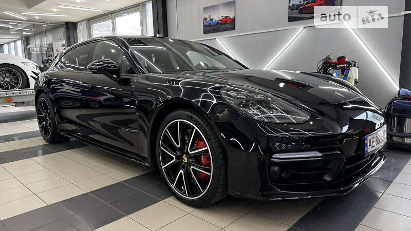 2017 porsche panamera