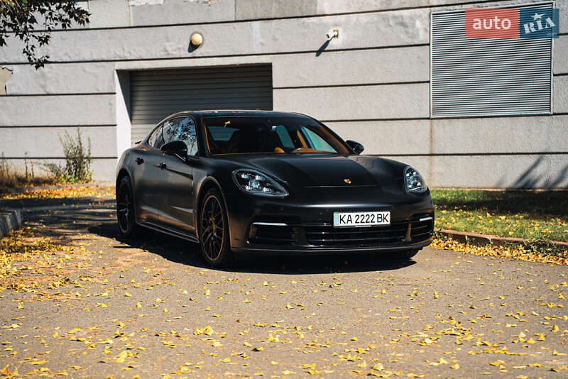2020 porsche panamera