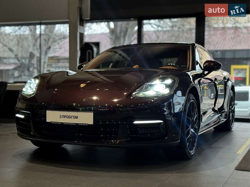 2019 porsche panamera