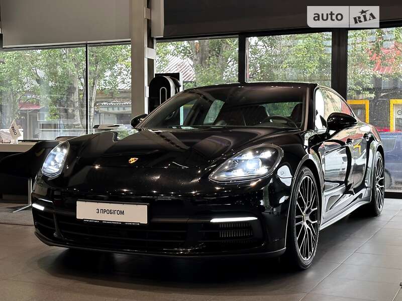 2019 porsche panamera