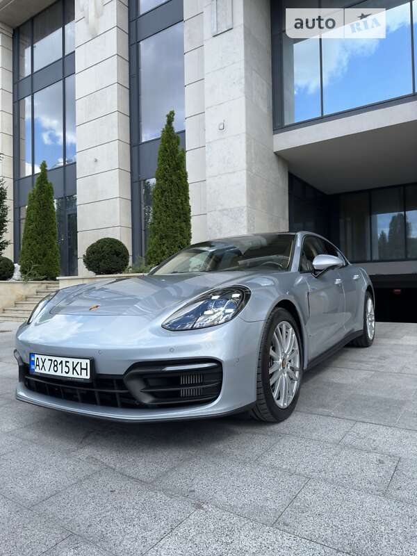 2021 porsche panamera