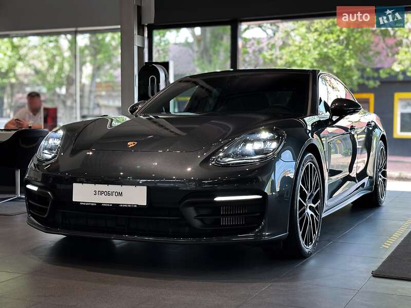 2021 porsche panamera