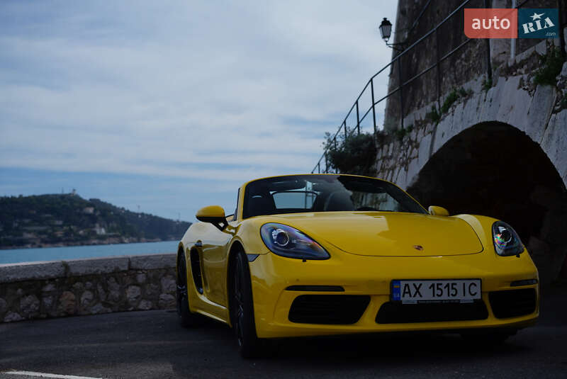 2017 porsche boxster