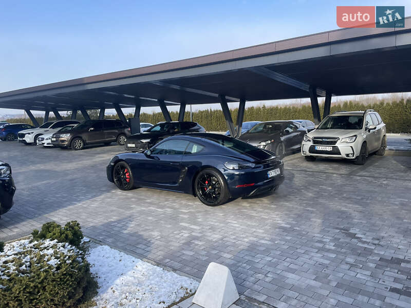 2018 porsche cayman