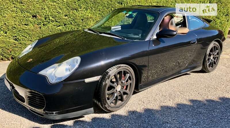 2004 porsche carrera 4s