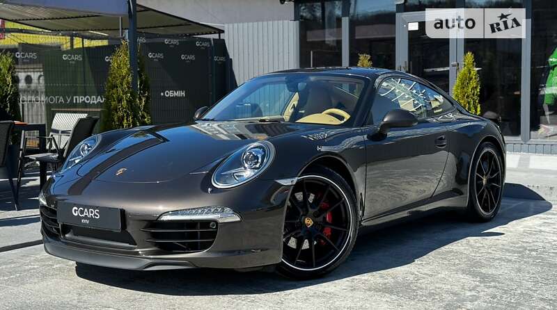 2012 porsche carrera