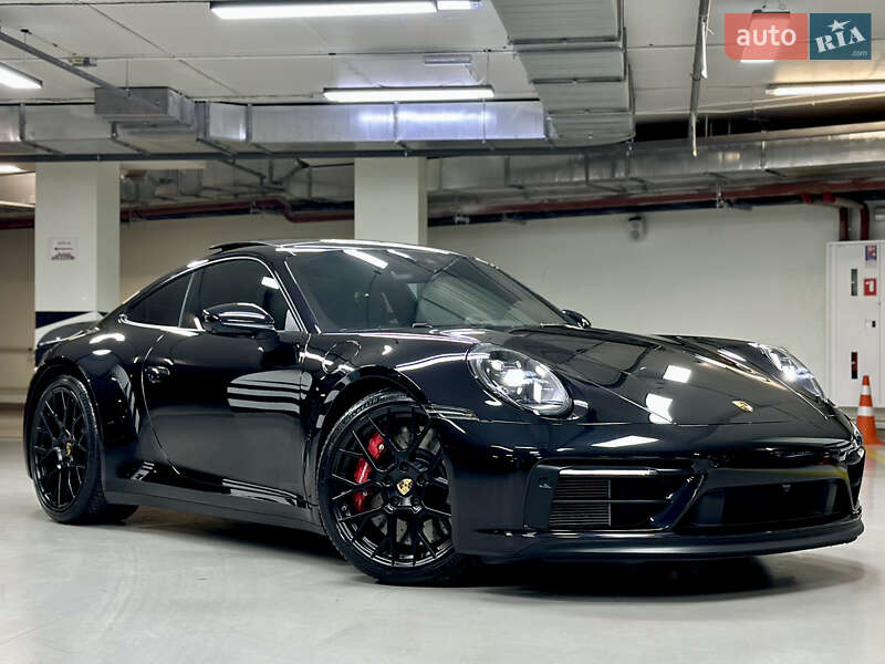 2023 porsche 911 carrera
