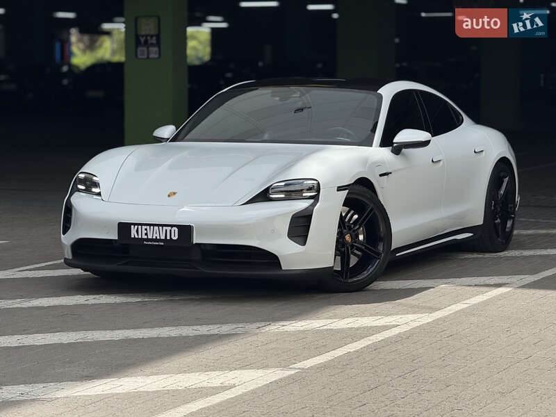 2020 porsche taycan 4s