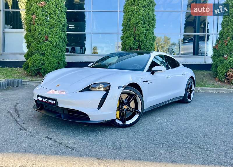 2020 porsche taycan