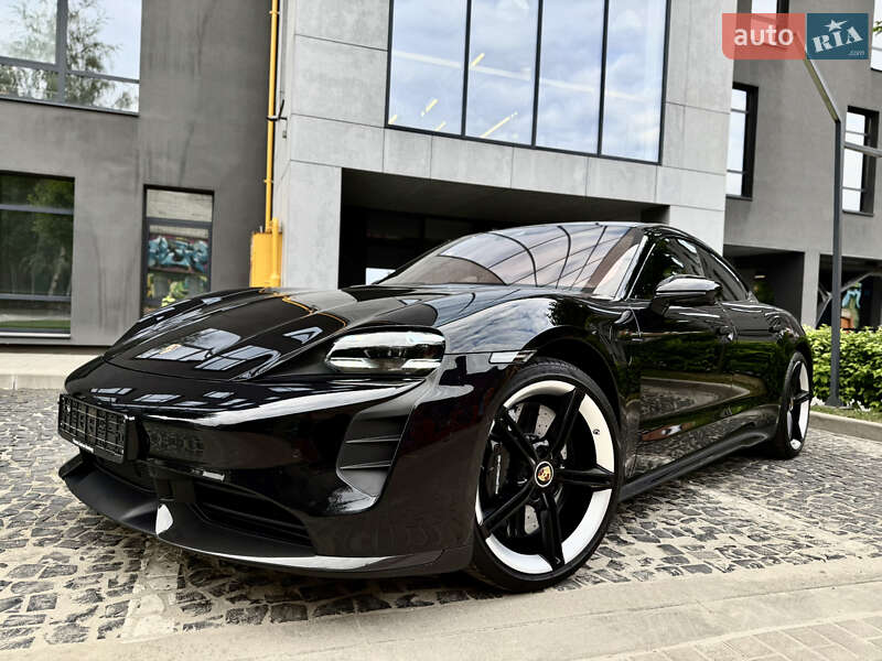 2020 porsche taycan
