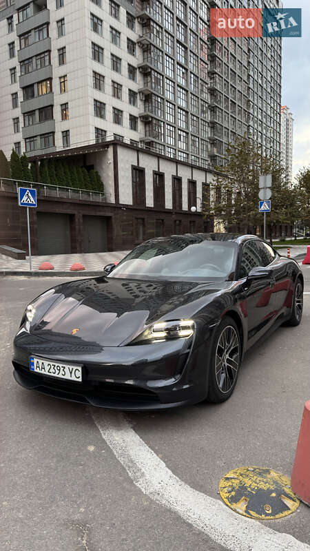 2021 porsche taycan
