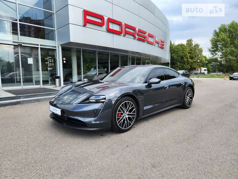 2020 porsche taycan