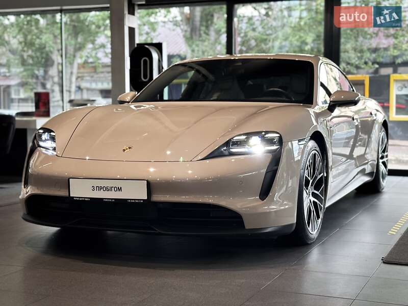 2020 porsche taycan