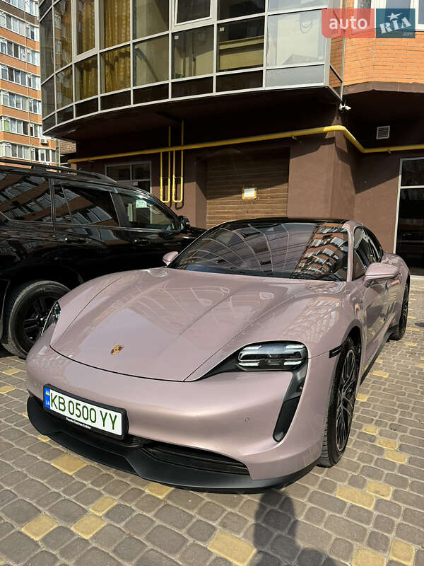 2021 porsche taycan 4s