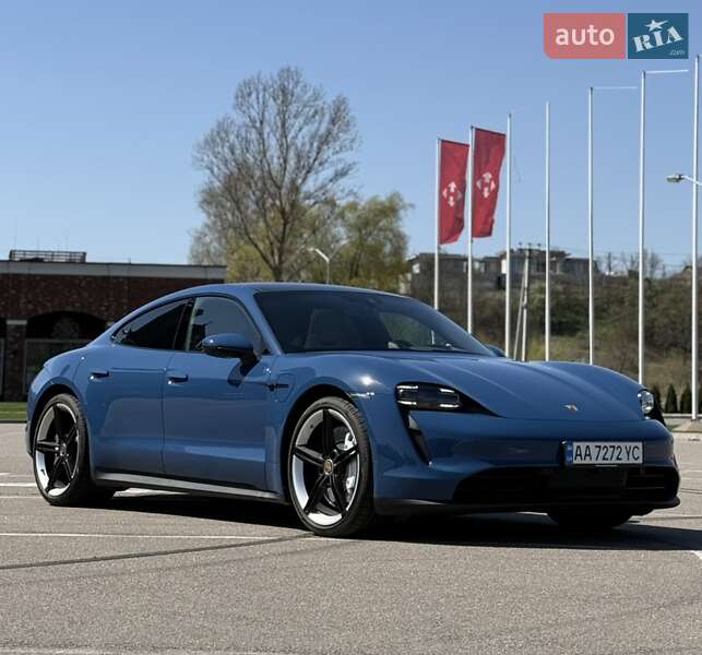 2021 porsche taycan 4s