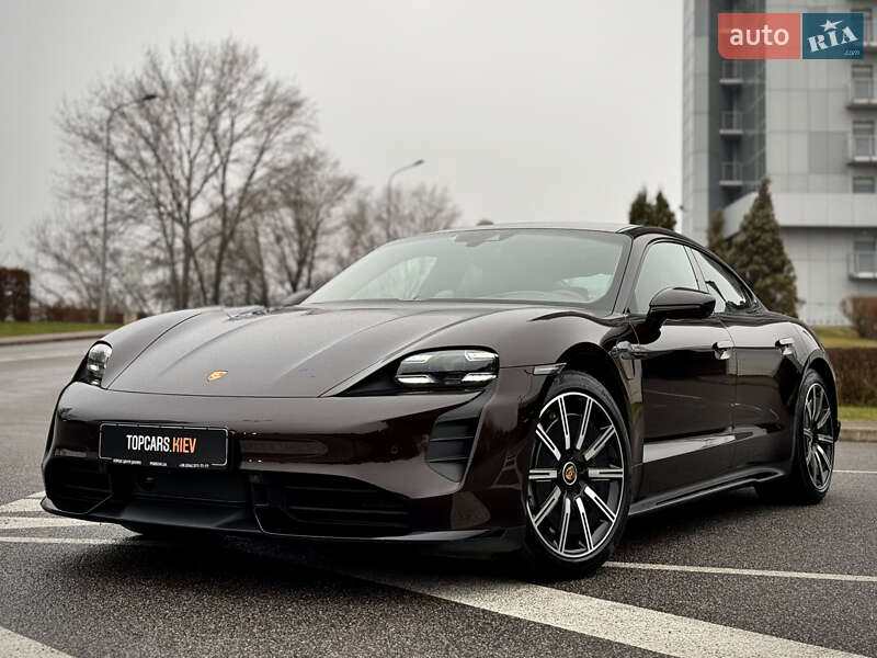 2021 porsche taycan