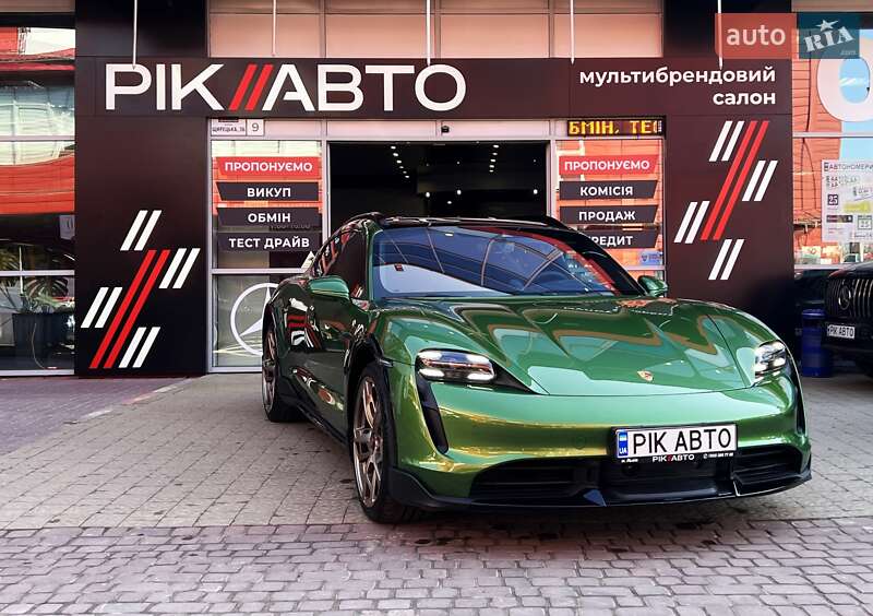 2021 porsche taycan turbo s