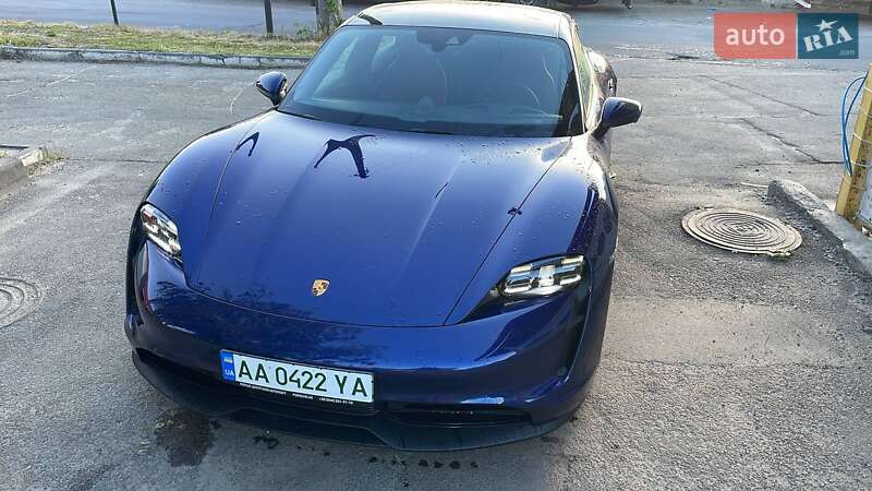 2021 porsche taycan