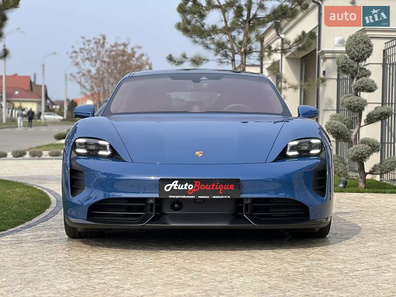 2021 porsche taycan turbo s