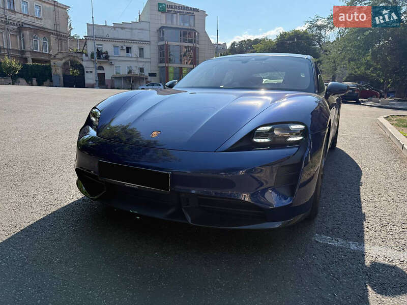 2023 porsche taycan