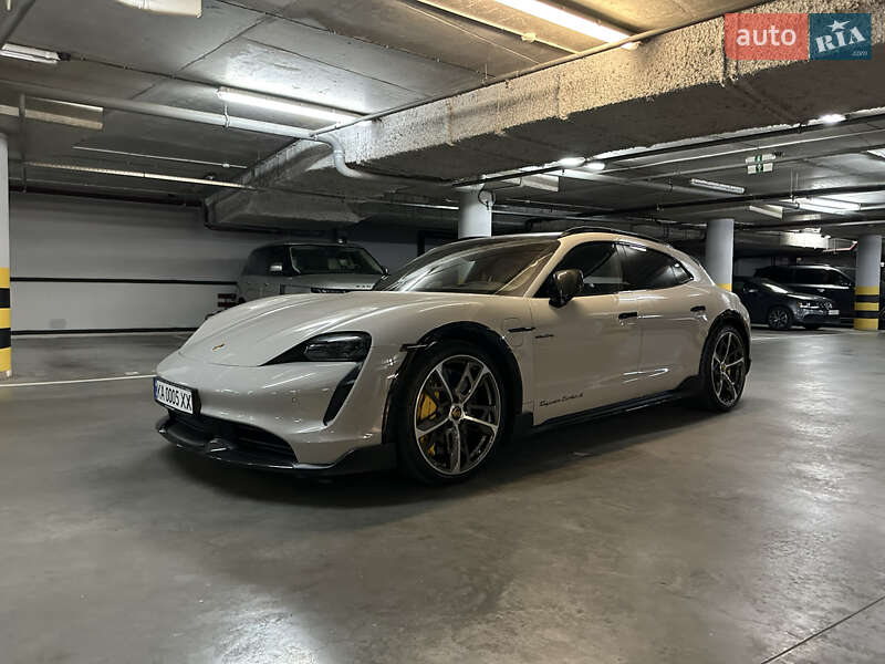 2023 porsche taycan turbo s