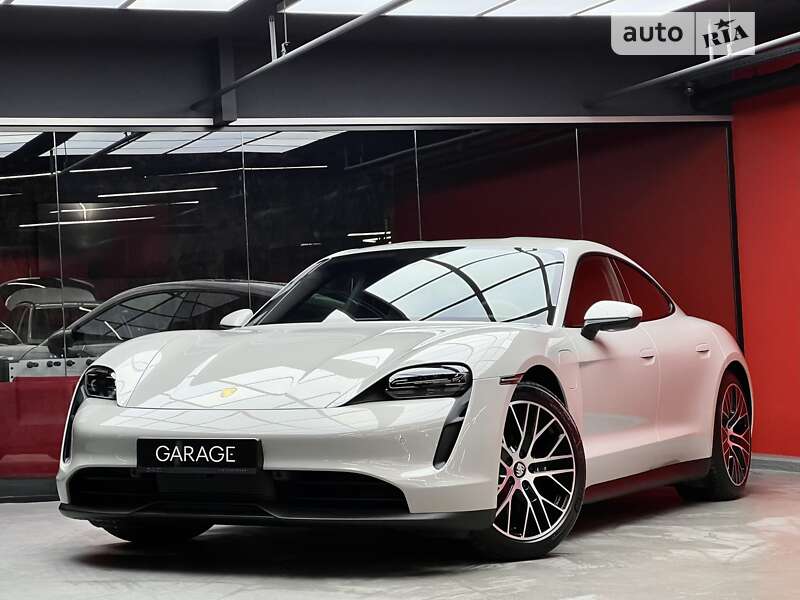 2023 porsche taycan