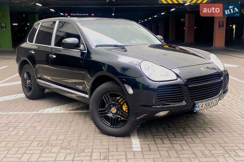2005 porsche cayenne
