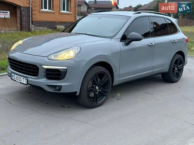 2016 porsche cayenne