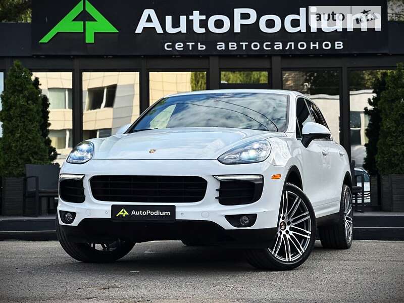 2017 porsche cayenne