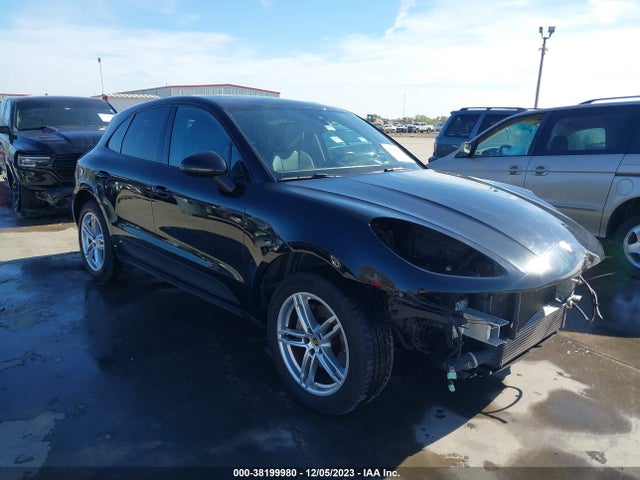 2017 porsche macan