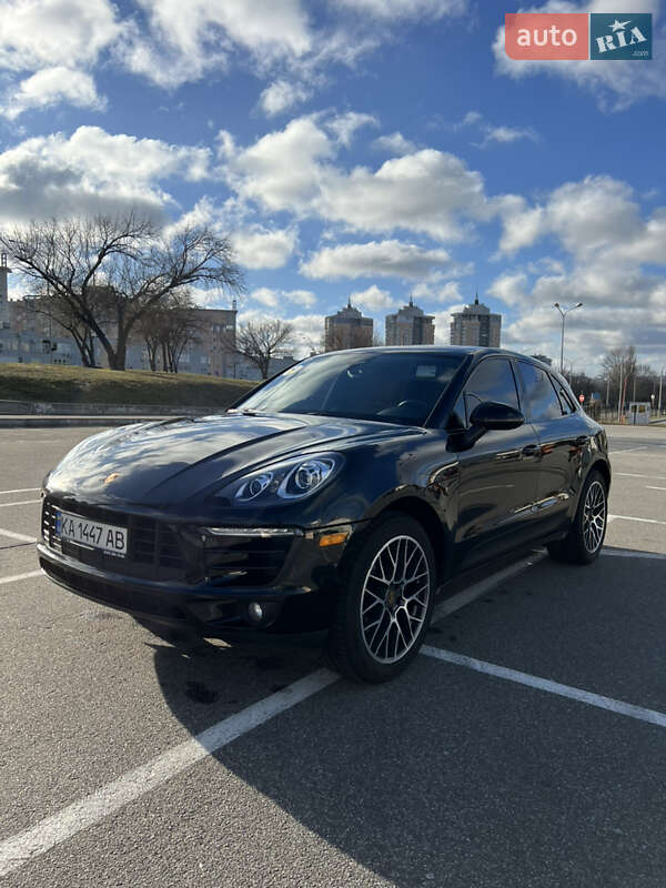 2018 porsche macan