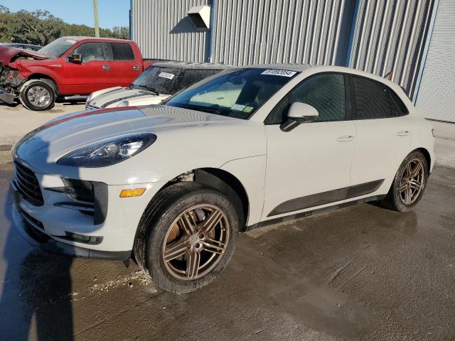2020 porsche macan