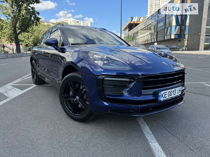 2021 porsche macan