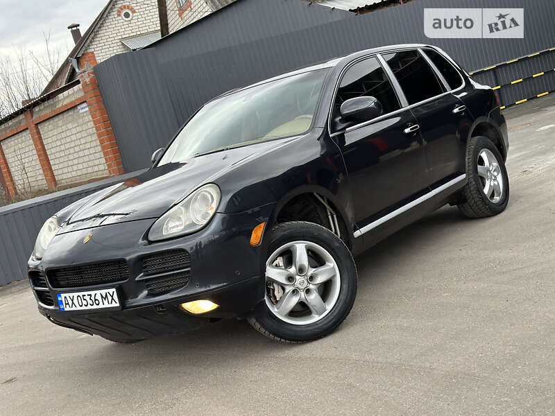 2004 porsche cayenne