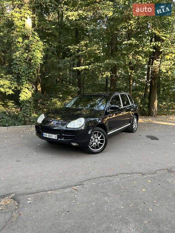 2004 porsche cayenne
