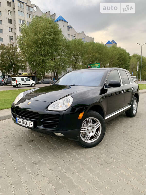 2004 porsche cayenne