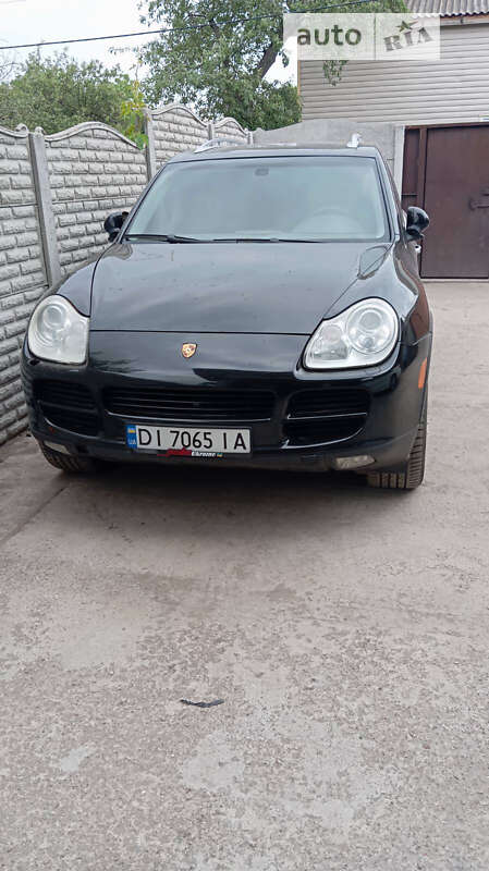 2004 porsche cayenne