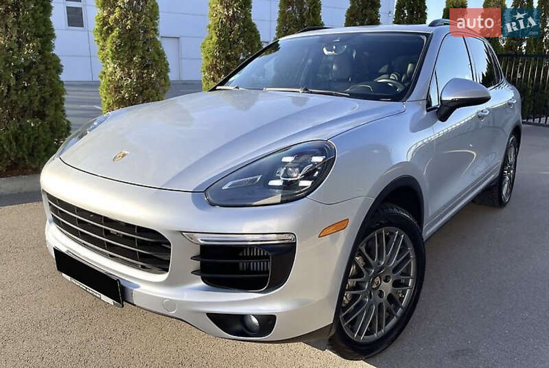 2017 porsche cayenne