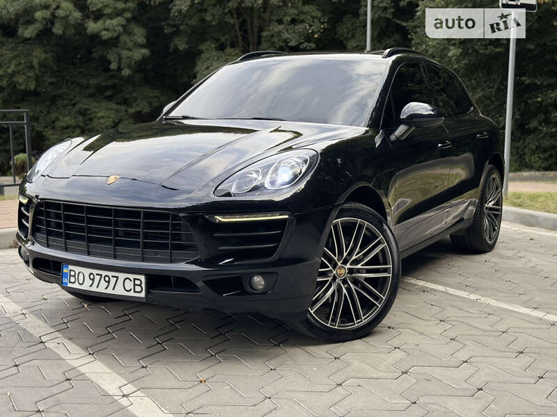 2014 porsche macan