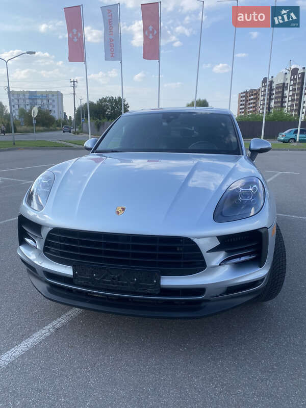 2019 porsche macan