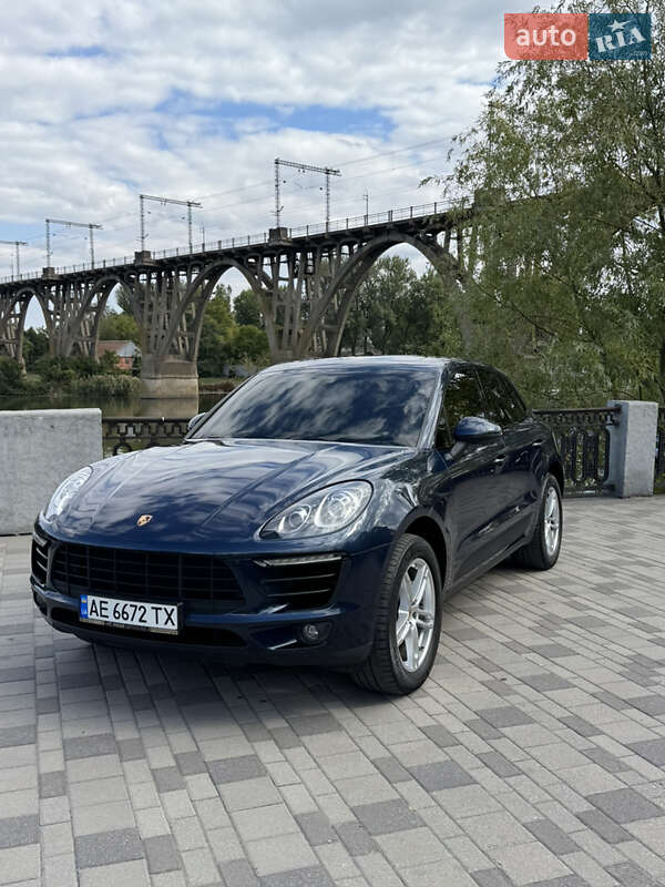2015 porsche macan