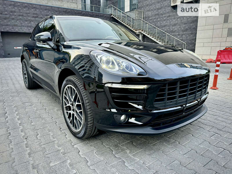 2015 porsche macan s