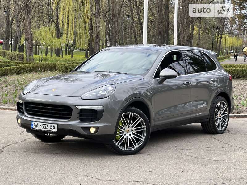 2015 porsche cayenne