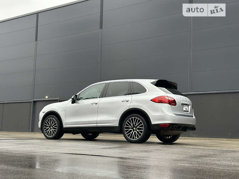 2013 porsche cayenne