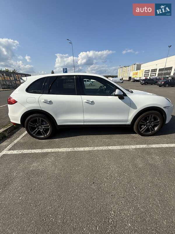 2014 porsche cayenne