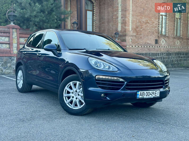 2011 porsche cayenne