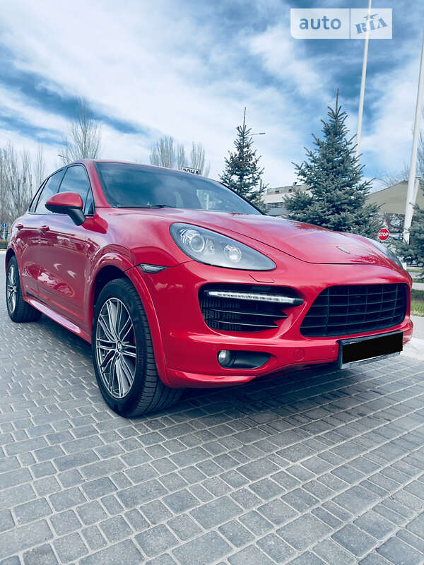 2013 porsche cayenne