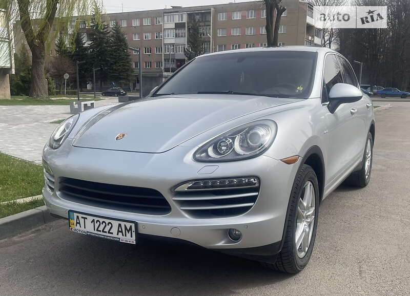 2013 porsche cayenne