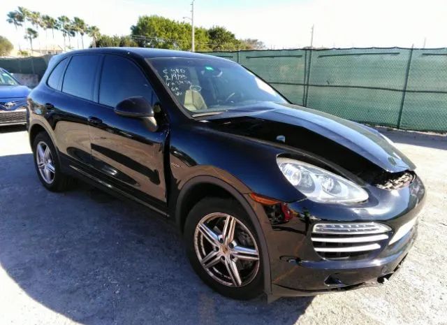2014 PORSCHE Cayenne