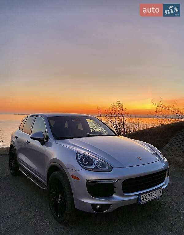 2015 porsche cayenne